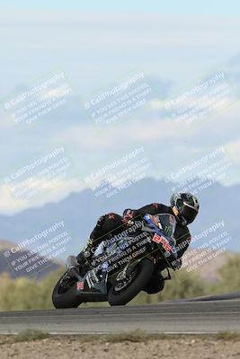 media/Nov-16-2025-Race Pace (Sun) [[8c5fa54630]]/Non Verified Riders (1st 20 Minutes)/7-Turn 9 Entry (210pm)/